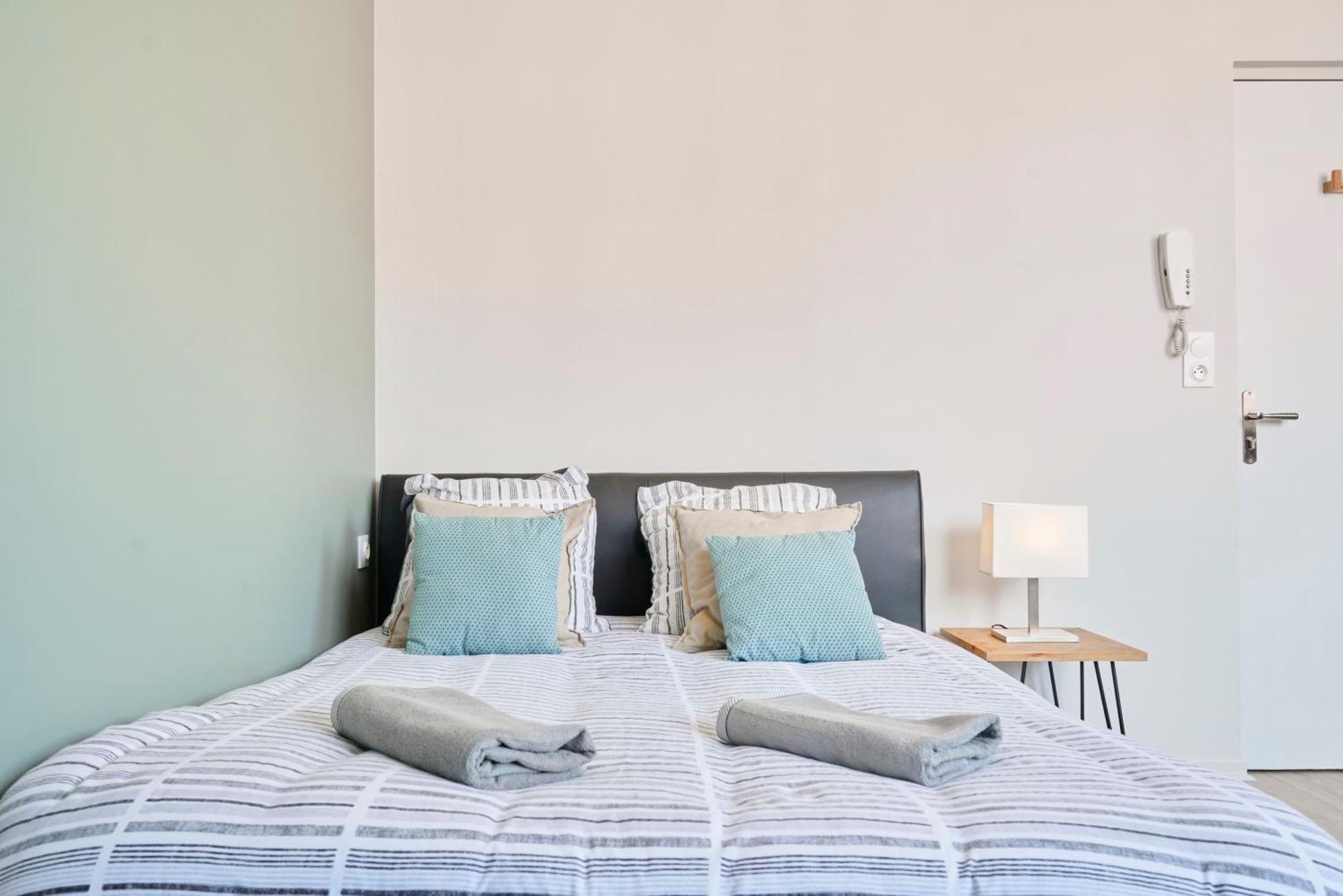Locationstourcoing - Le Croise Apartment Exterior foto